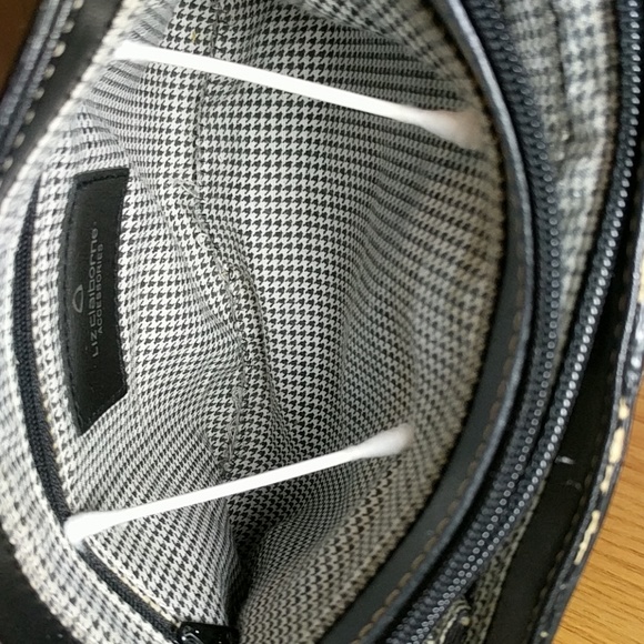 Liz Claiborne bag - Final Price - Picture 6 of 7